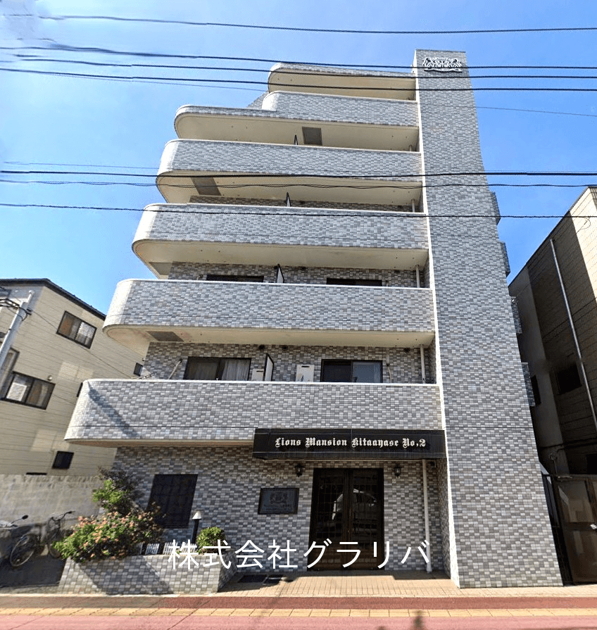 post-image, 20250520883