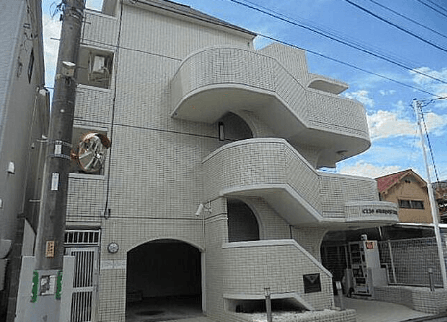 post-image, 20250520997