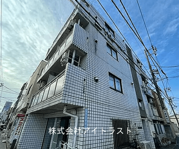 post-image, 20250522559