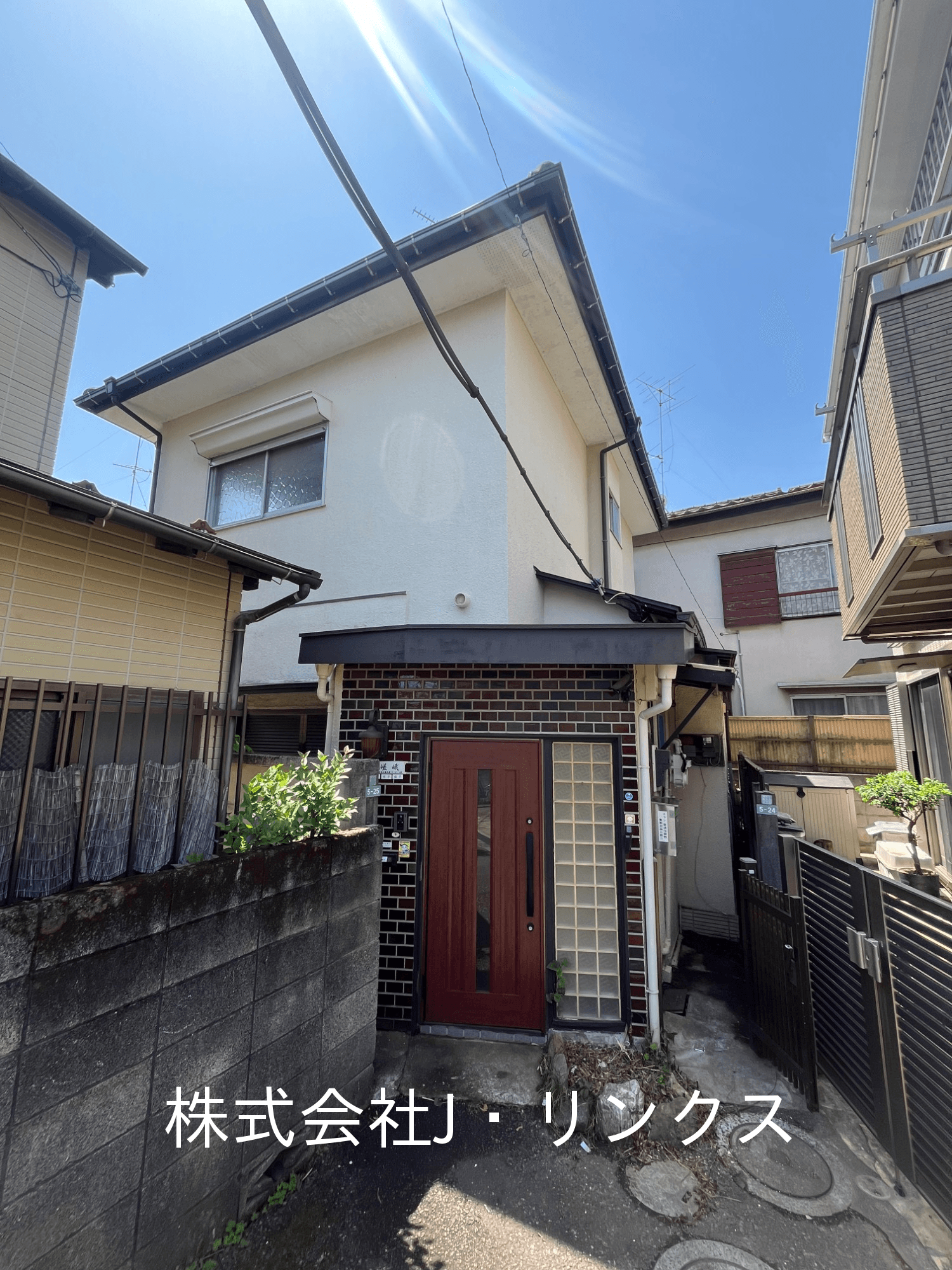 post-image, 20250524276