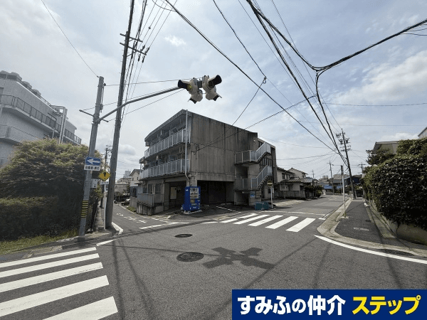 post-image, 20250525403