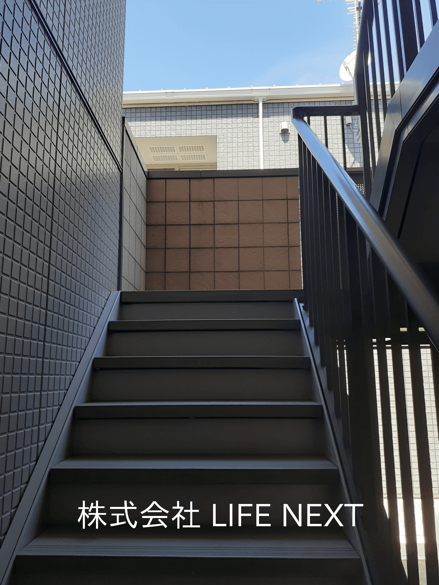 post-image, 20250525585