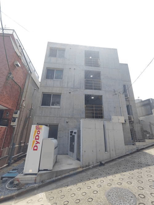 post-image, 20250527208