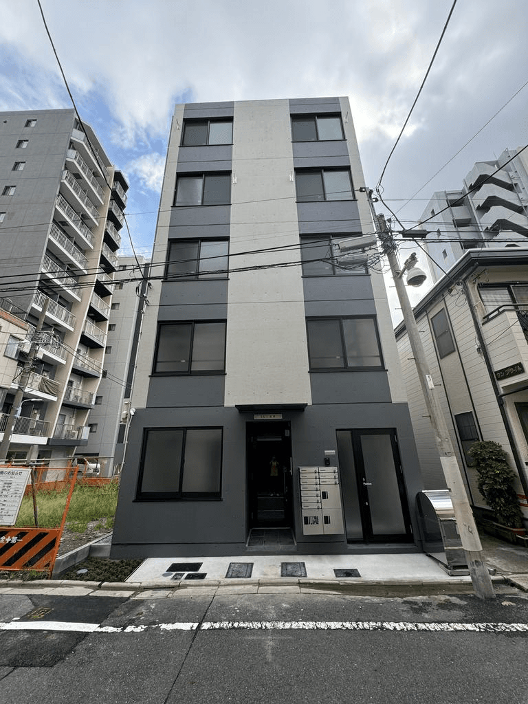 post-image, 20250527338