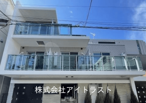 post-image, 20250527368