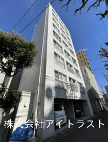 post-image, 20250527373