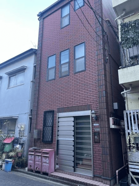 post-image, 20250527531