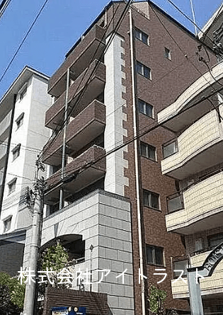 post-image, 20250527828