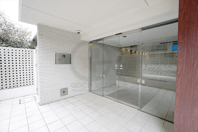 post-image, 20250527888