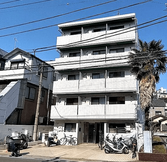 post-image, 20250527924