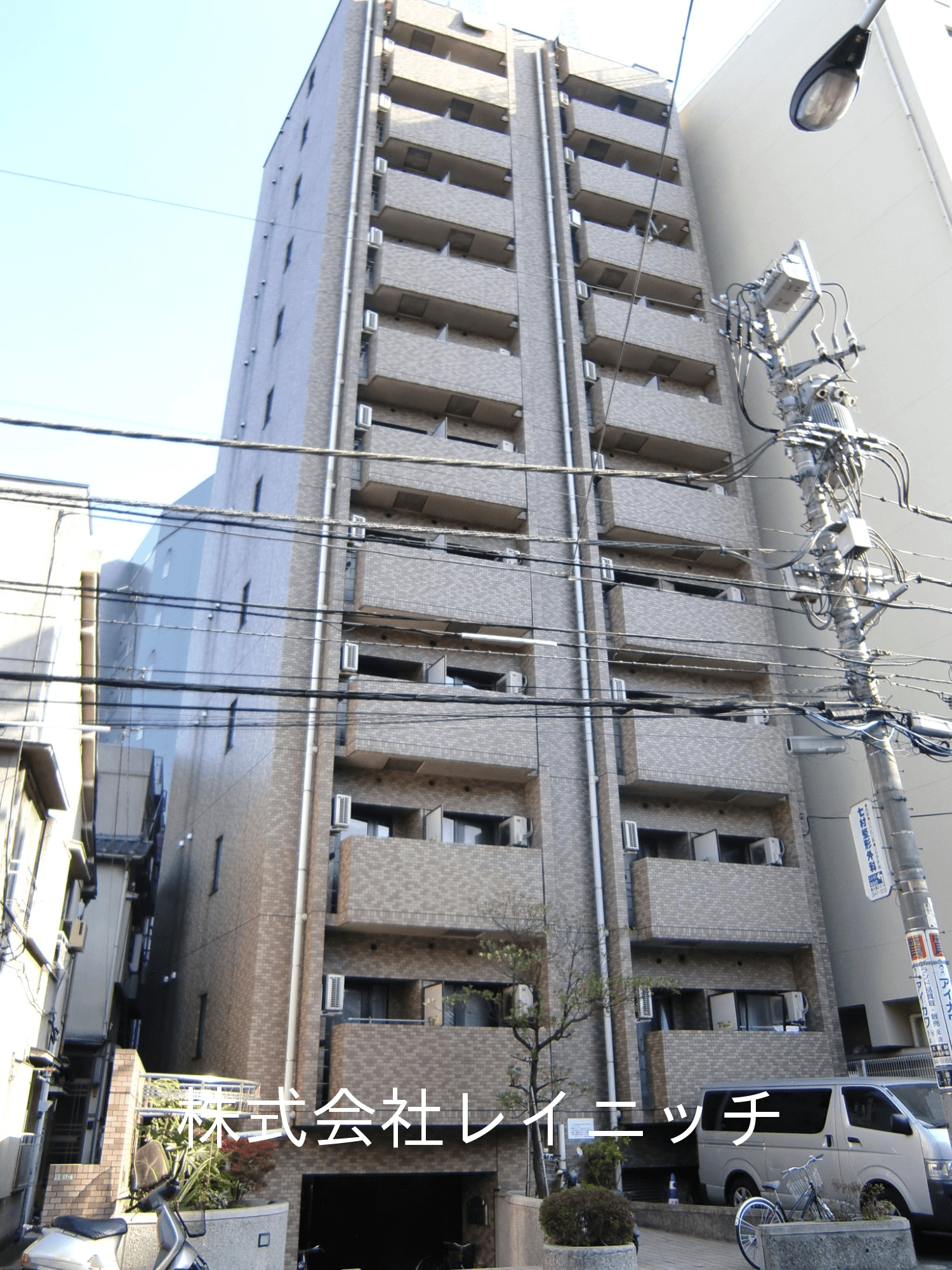 post-image, 20250527938