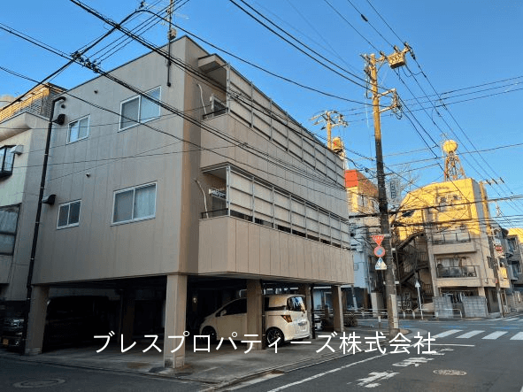 post-image, 20250528377