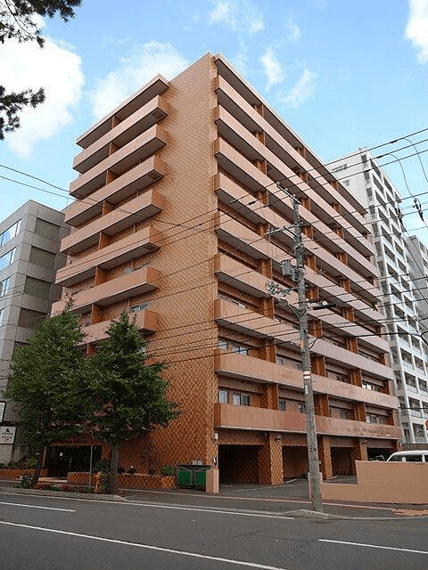 post-image, 20250528448