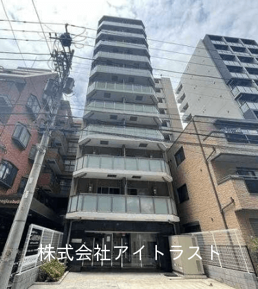 post-image, 20250528596