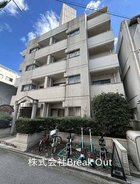 post-image, 2025052862