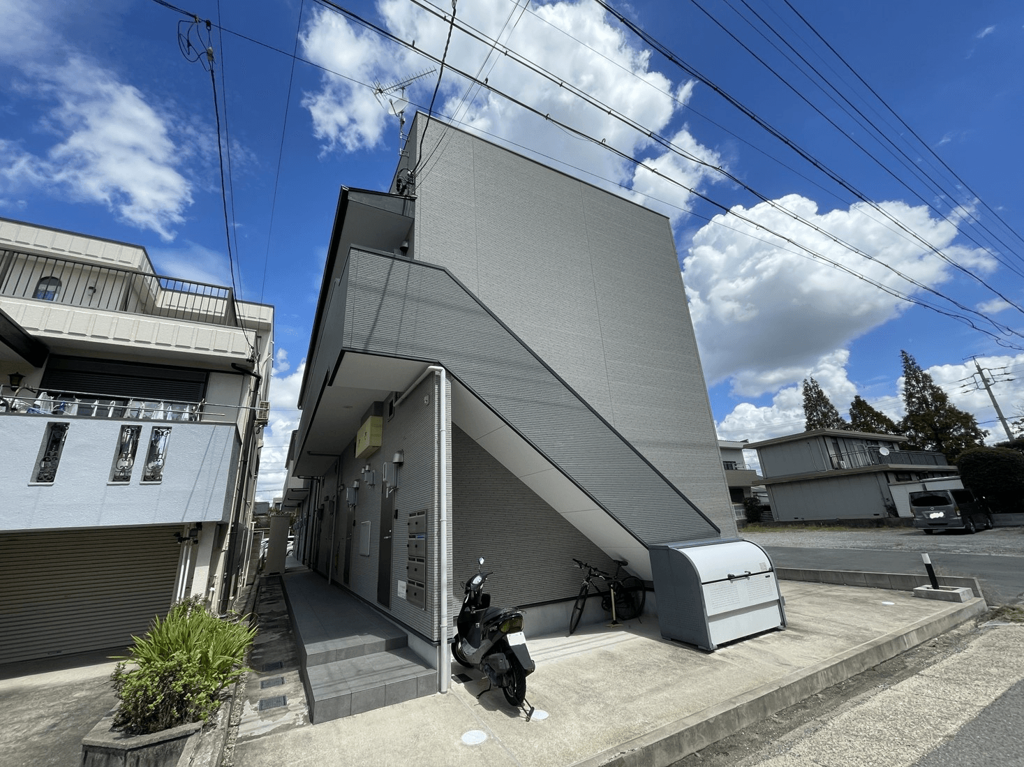 post-image, 2025052880