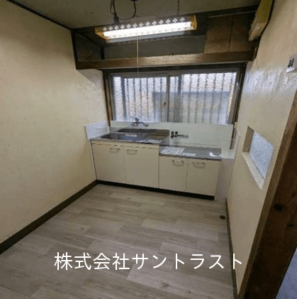 post-image, 2025052881
