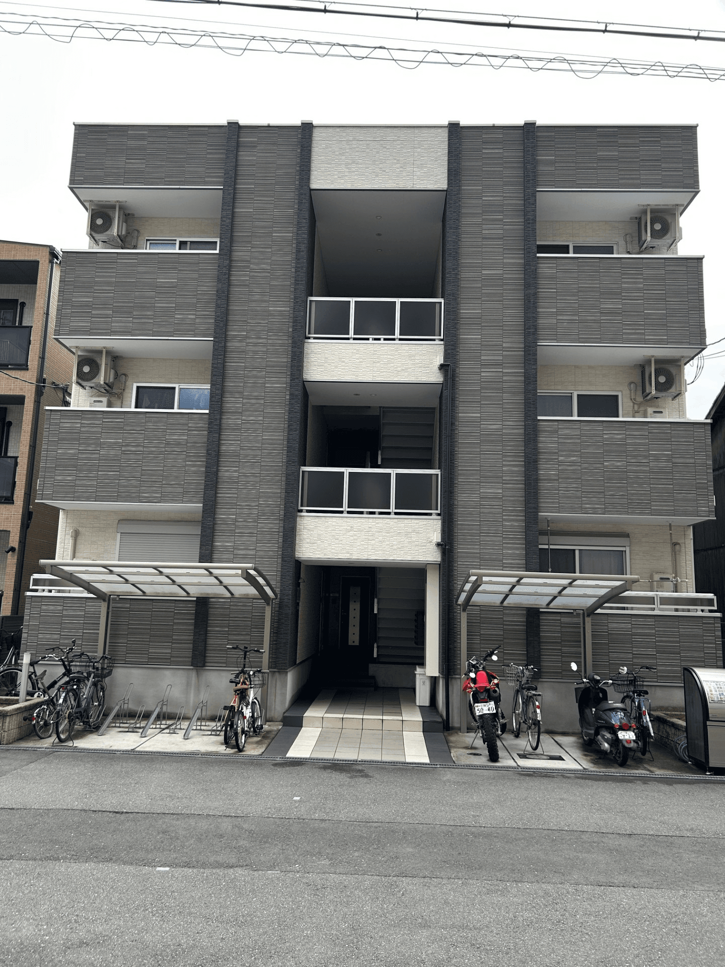 post-image, 20250601146