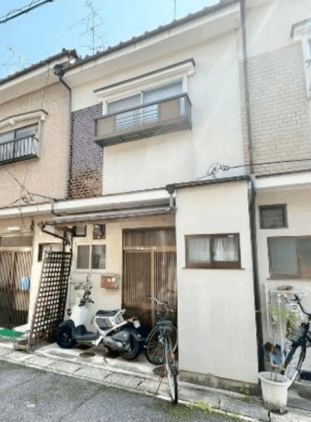 post-image, 20250601372