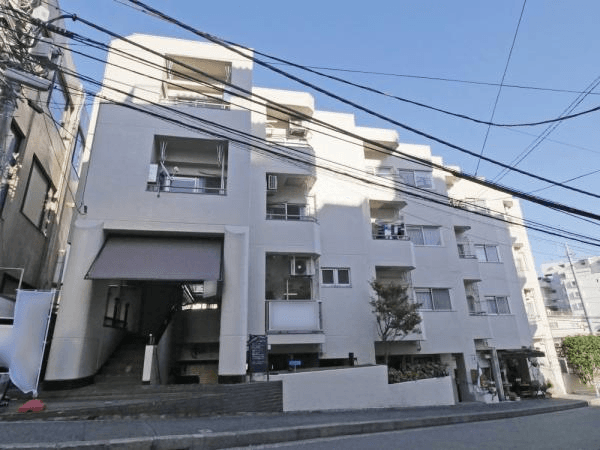 post-image, 20250601392