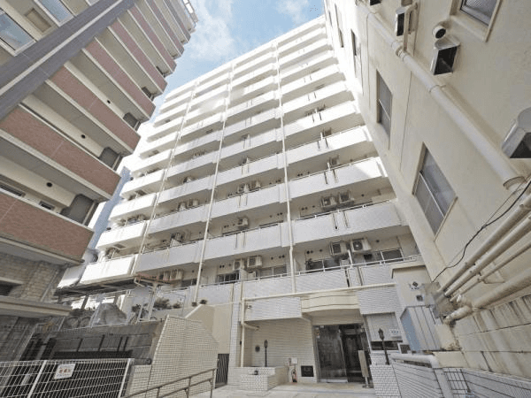 post-image, 20250601393