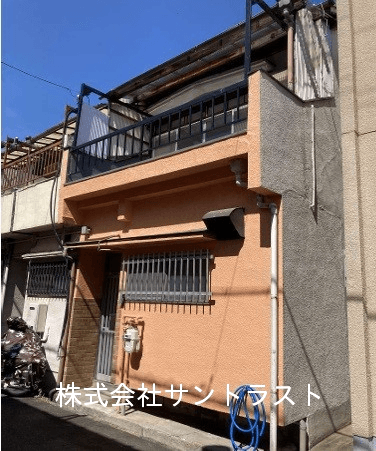 post-image, 20250601402