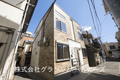 post-image, 2025060142