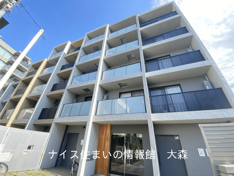 post-image, 20250601676