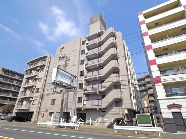 post-image, 20250601762