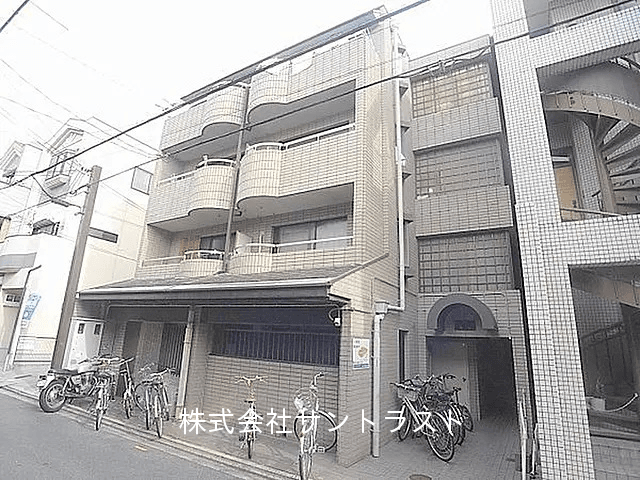 post-image, 2025060181