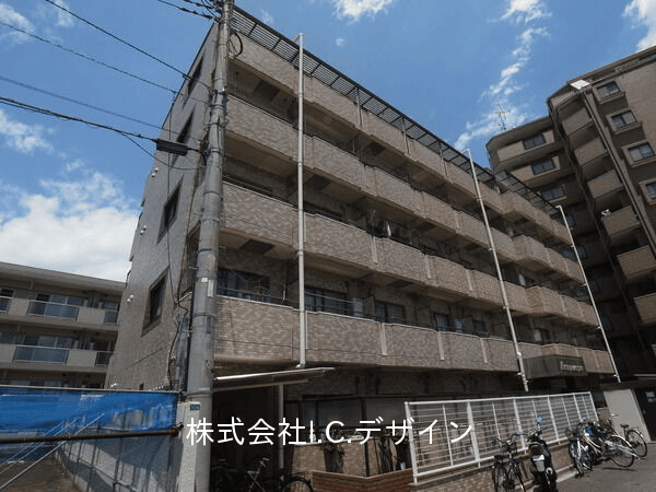 post-image, 2025060194