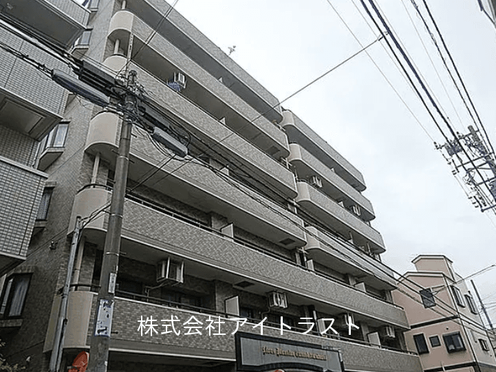 post-image, 20250602450