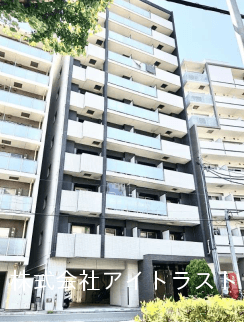 post-image, 20250602810