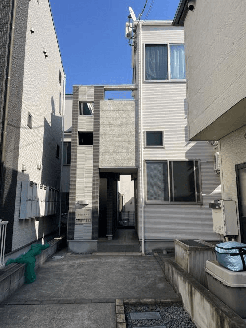 post-image, 20250604289