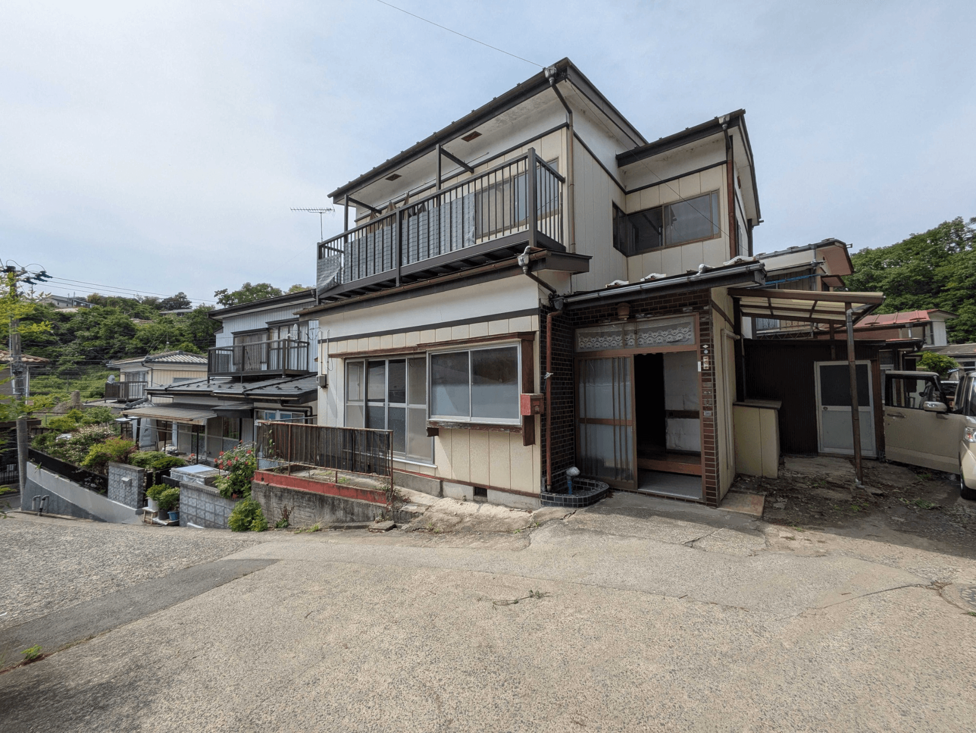 post-image, 20250604569