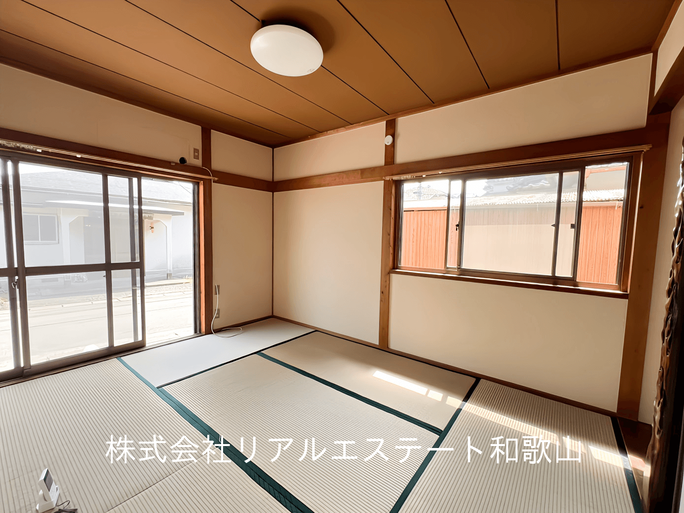 post-image, 20250604899