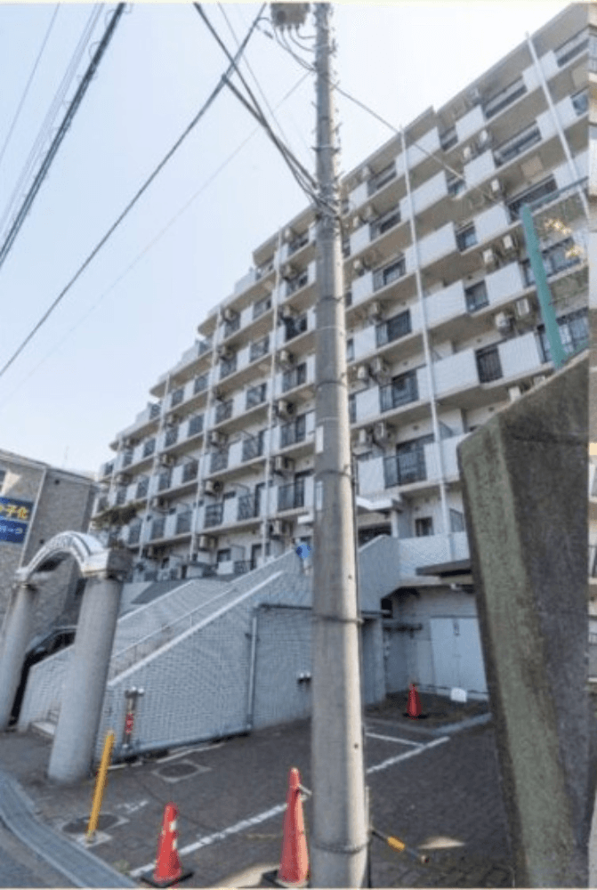 post-image, 20250605489