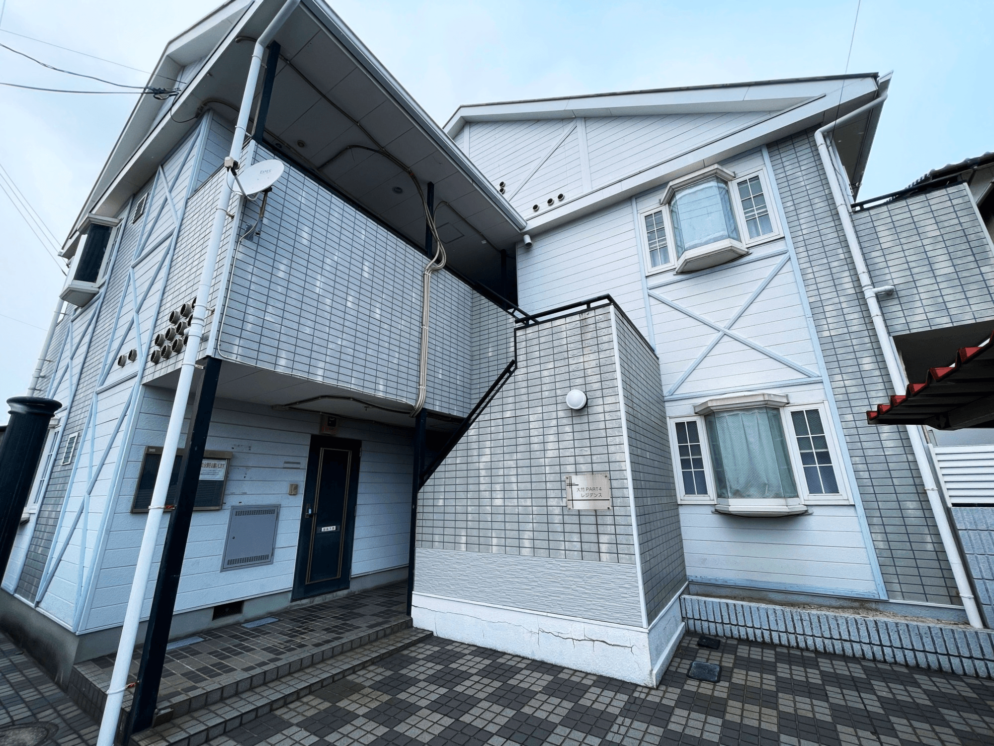 post-image, 20250605777