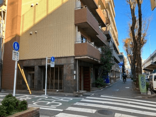 post-image, 20250605929