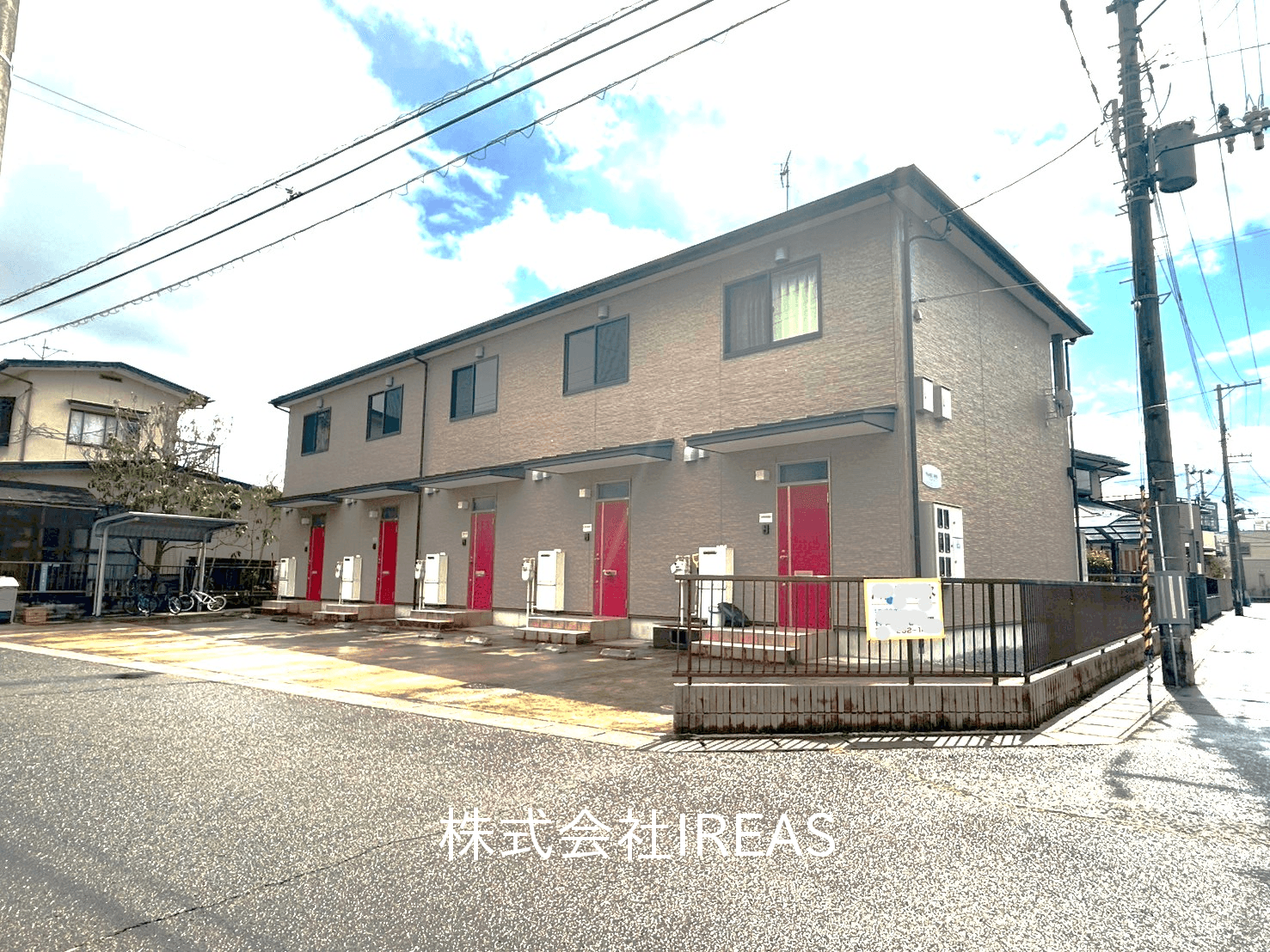 post-image, 20250607379