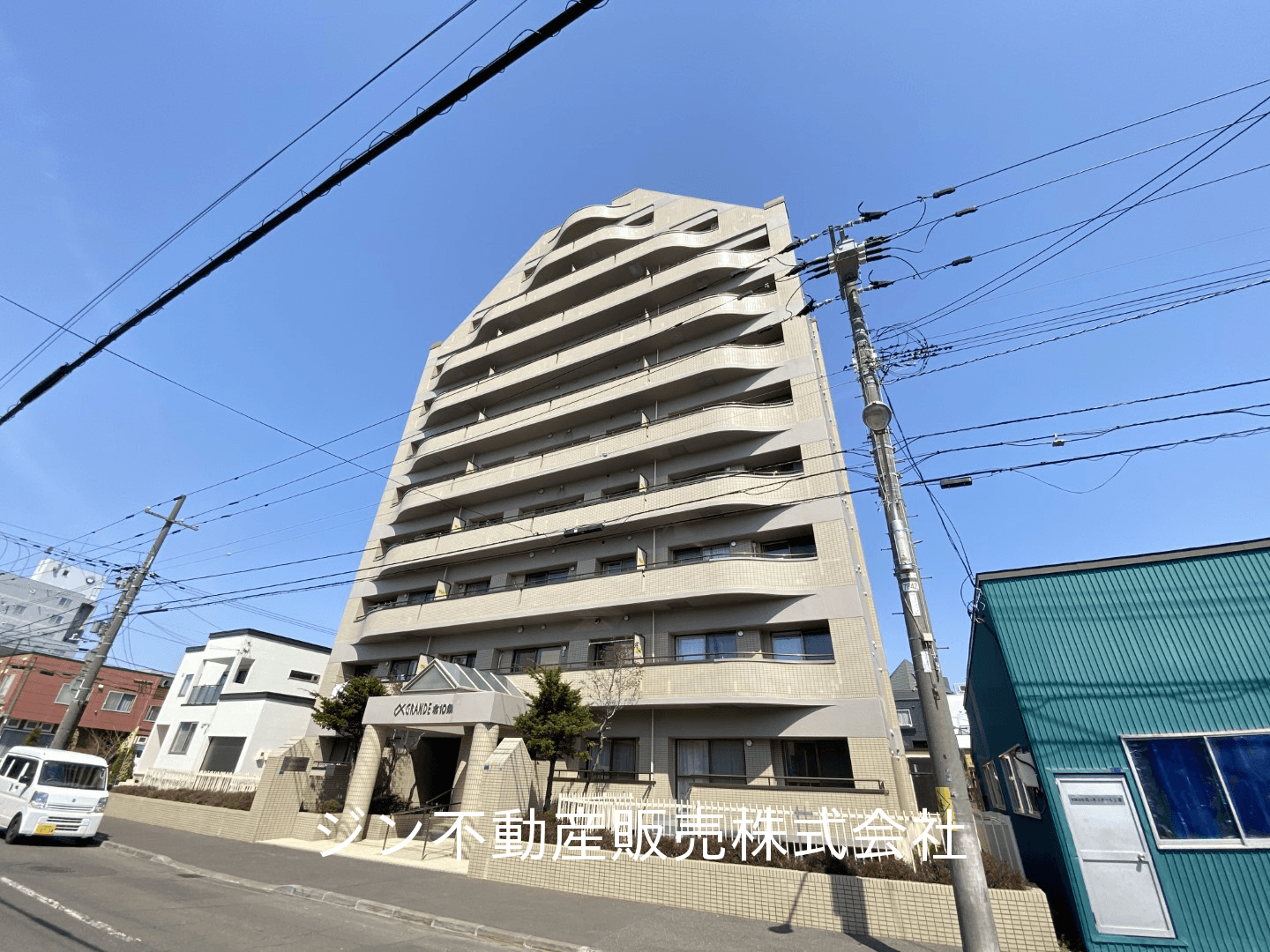 post-image, 20250607405