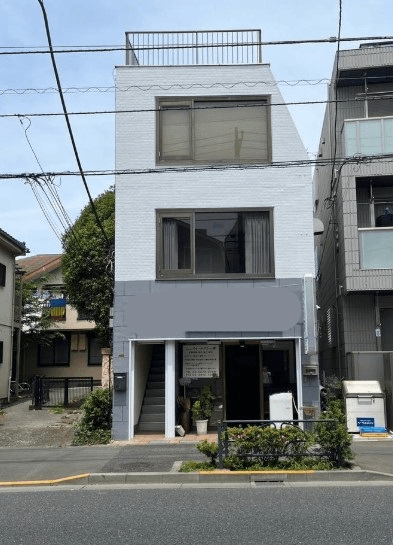 post-image, 20250607426