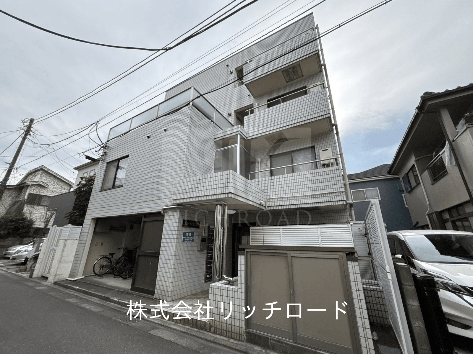 post-image, 20250607712