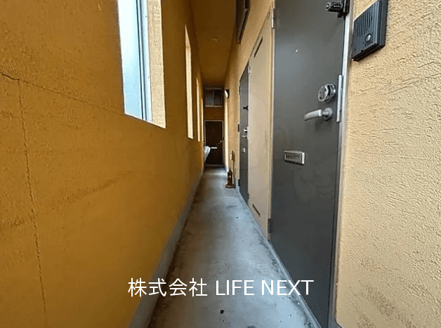 post-image, 20250607789