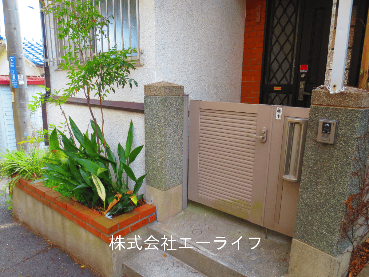 post-image, 20250608219