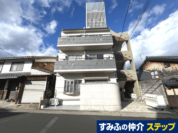 post-image, 20250608365