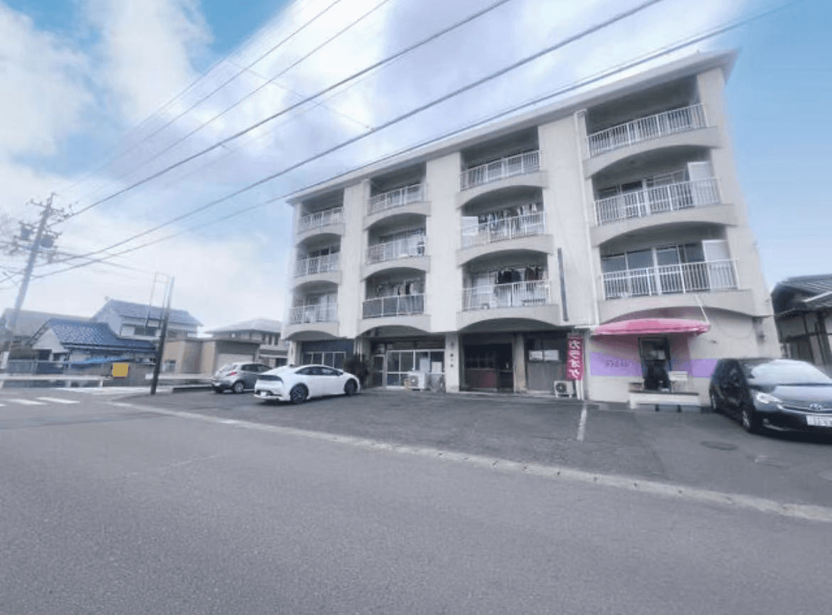 post-image, 20250608450