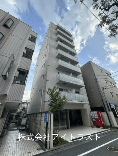 post-image, 2025061028