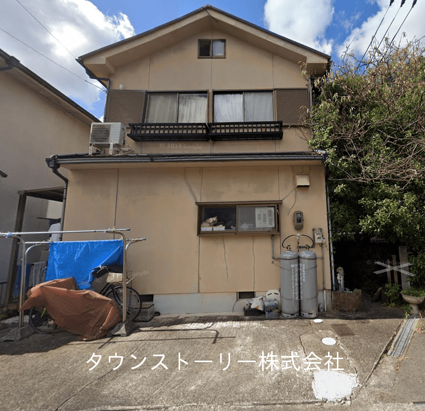 post-image, 20250611237