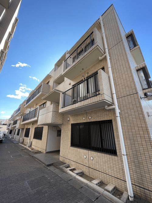 post-image, 20250611310